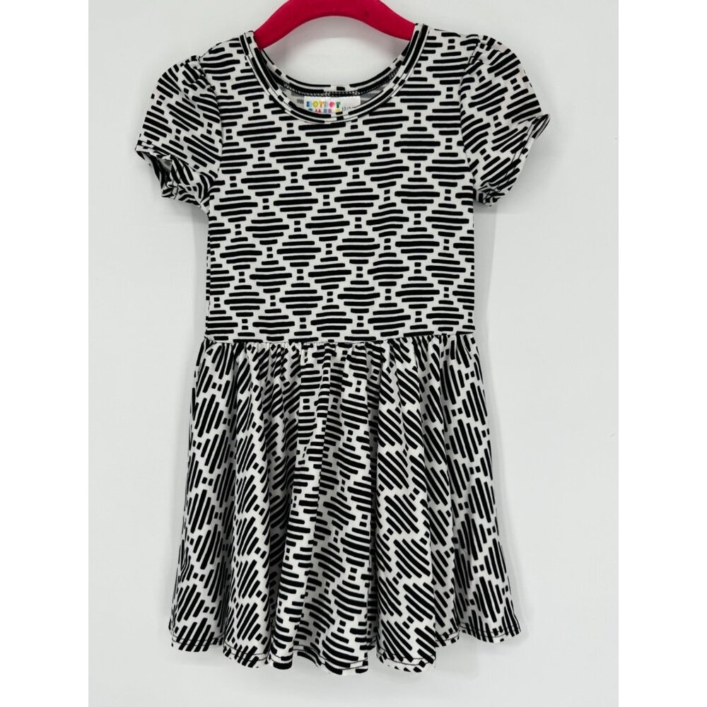 Dotdotsmile Girls Black and White Cap Dress Size 12/24 Months New with Tags